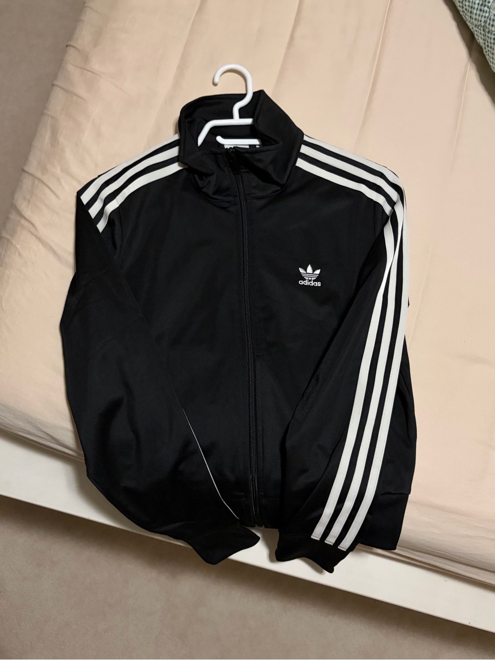 adidas firebird jacket (S women’s)